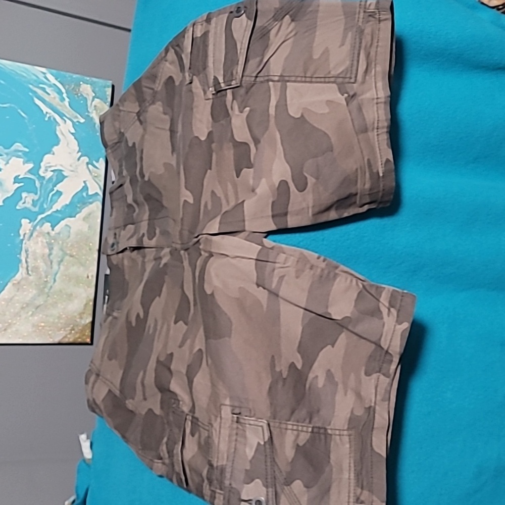 Iron Co. Twill Cargo Shorts